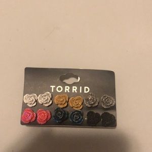 2FOR$25 Torrid 6 pairs Rose Earrings
